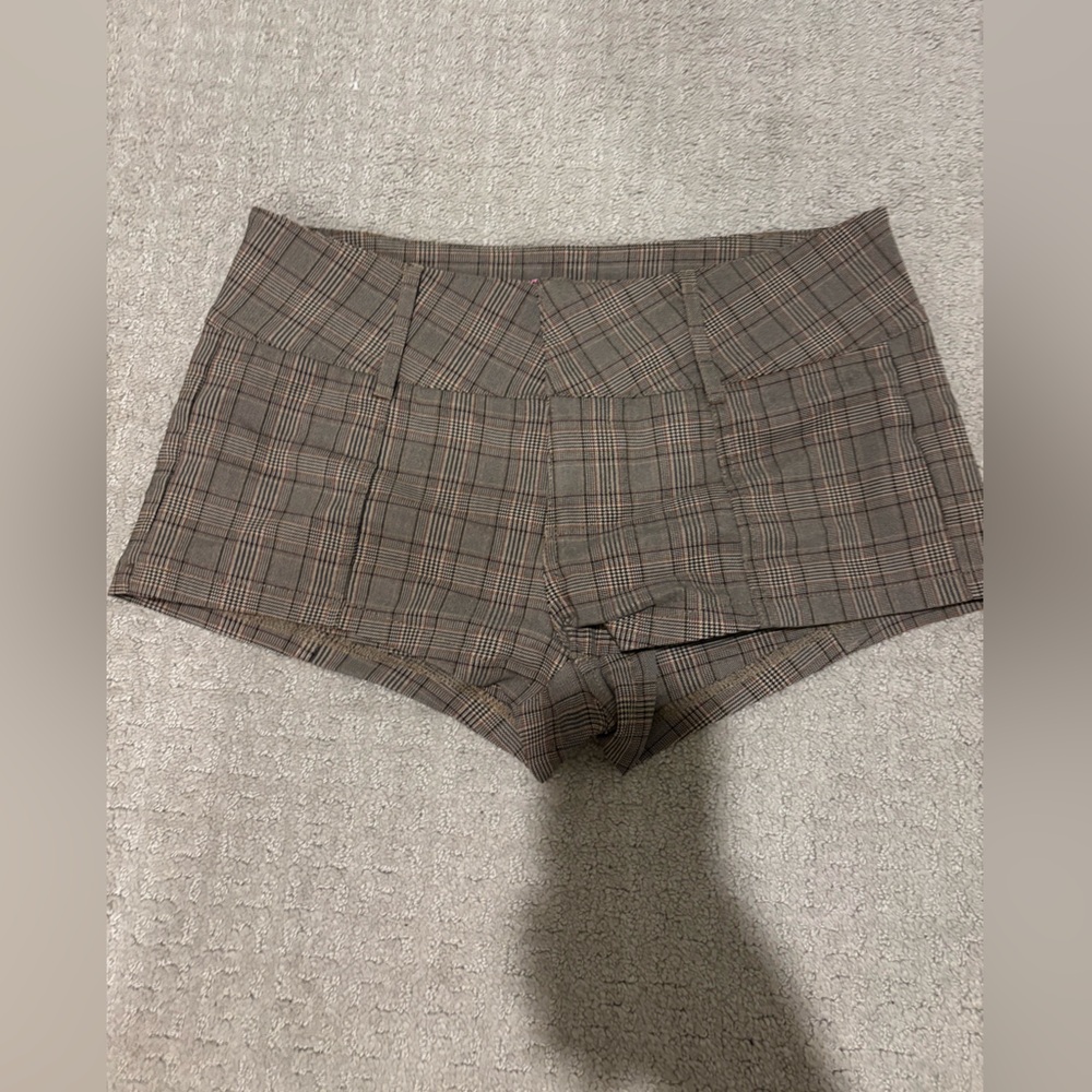 ediket Women's Shorts size small